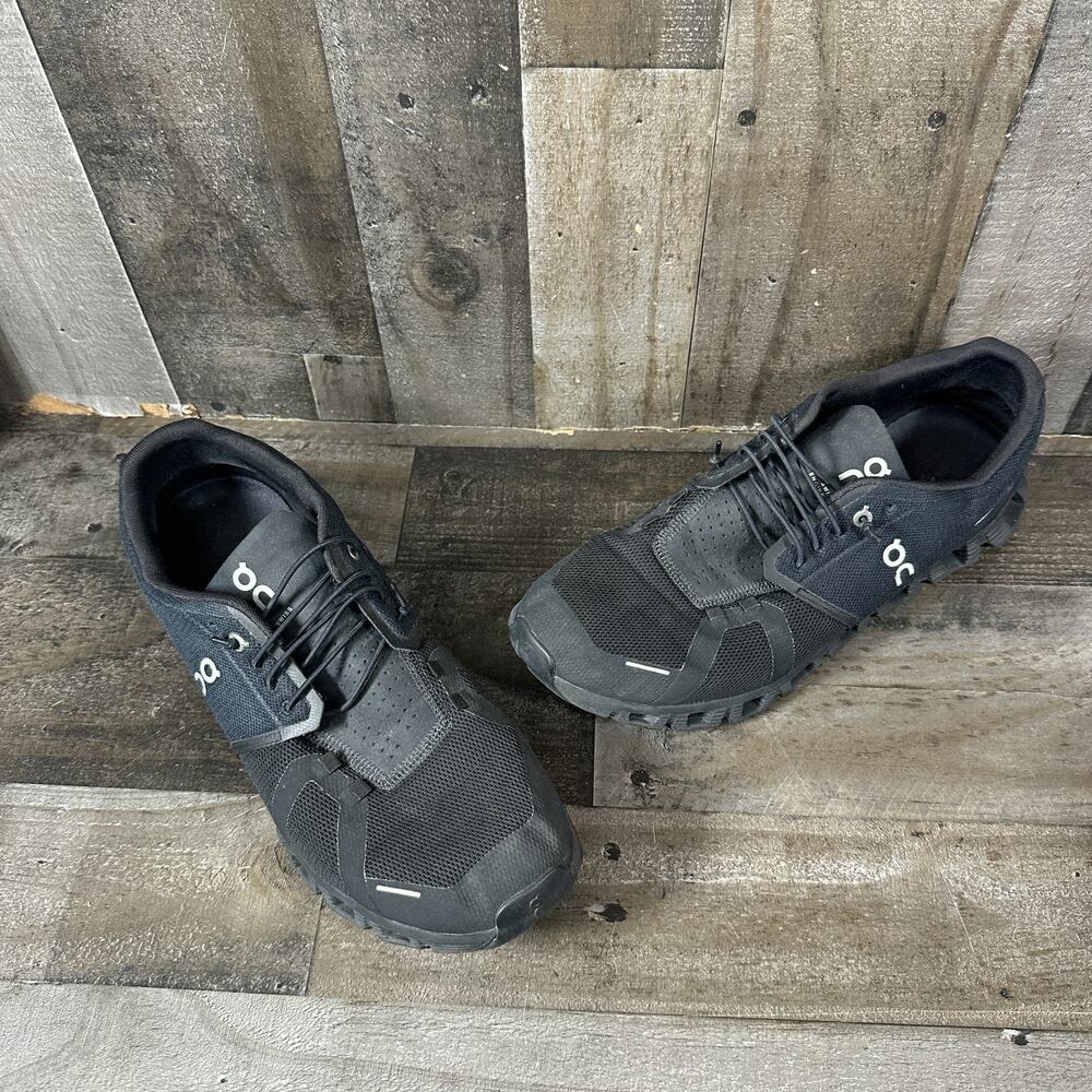 ON Cloud 5 Waterproof Running Shoes Sneakers Mens Size 13 Black Slip On Gym